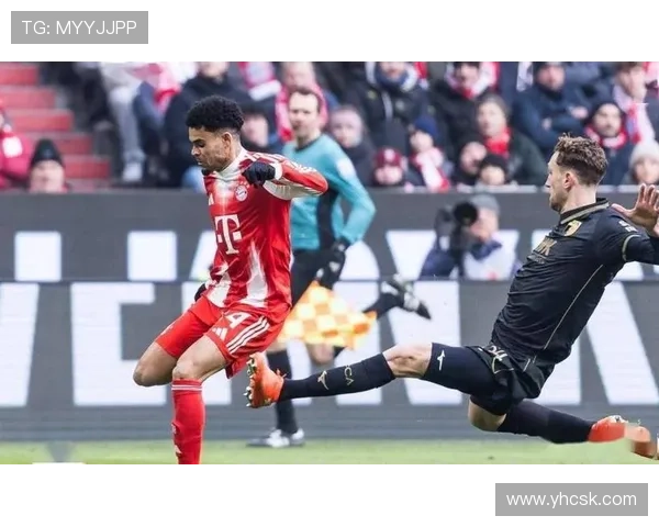 金玟哉加盟拜仁后保持不败，防守表现稳健